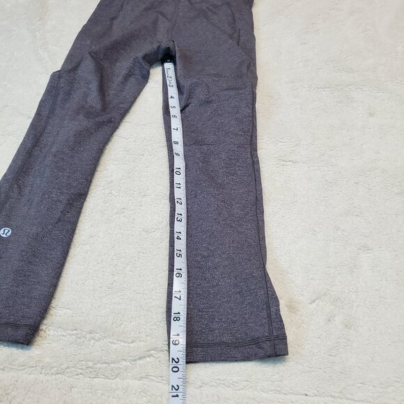 Lululemon Speed Up Tight Gray Active Gym Yoga 20" Inseam Capri Cropped Legging 4 - Picture 5 of 6